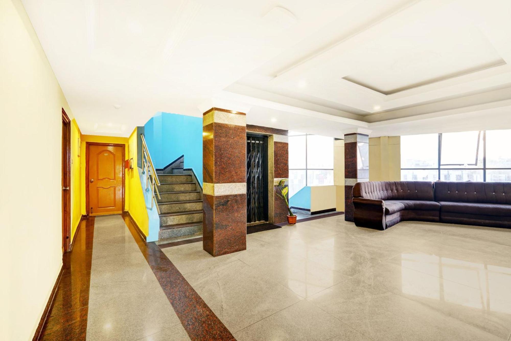 Super Hotel O Padmavathi Puram Near Railway Station Tirupati Exterior foto